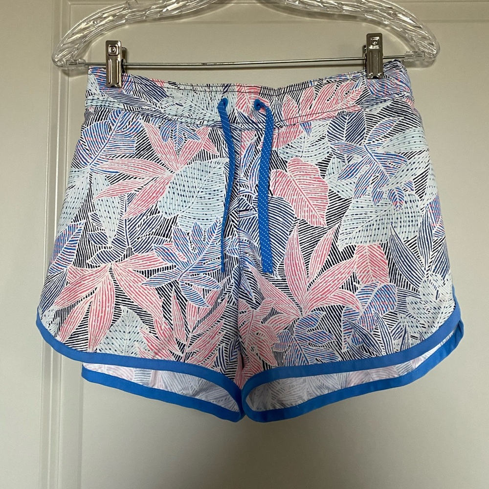 Columbia Pink and Blue Athletic Shorts with Sporty Trim